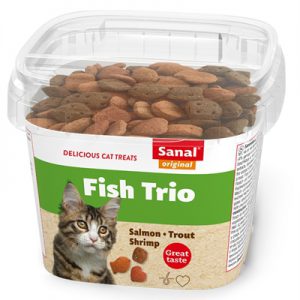 Sanal cat fish trio snacks cup